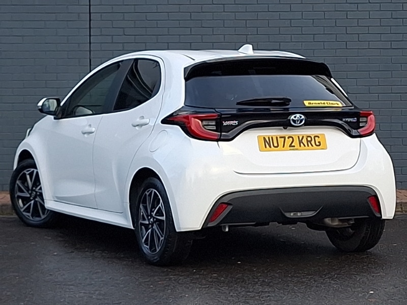 Used Toyota Yaris 2022 for sale - 76860725: Photo 3