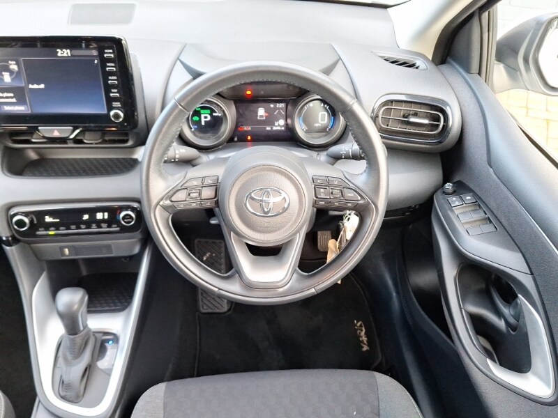 Used Toyota Yaris 2022 for sale - 76860725: Photo 7