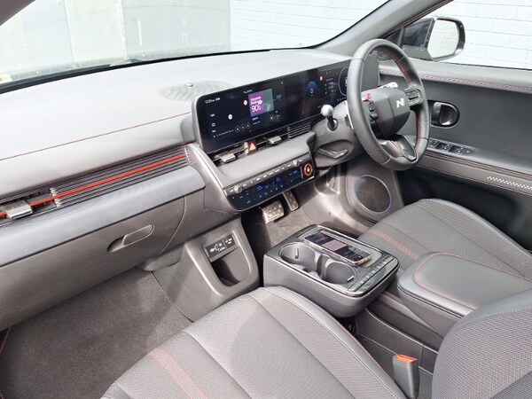 Used Hyundai IONIQ 5 2024 for sale - 76233457: Photo 5
