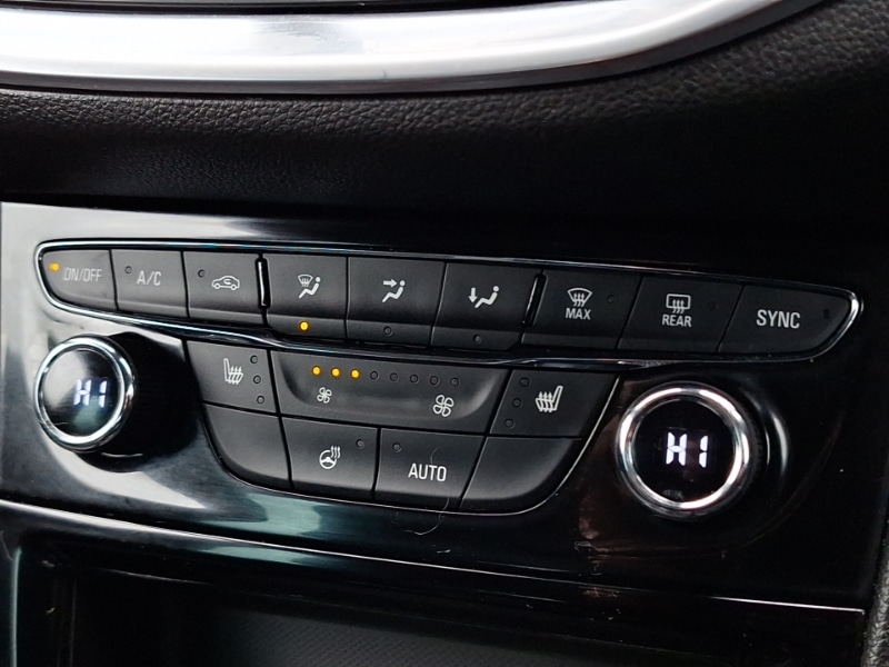 Used Vauxhall Astra 2021 for sale - 77837982: Photo 11