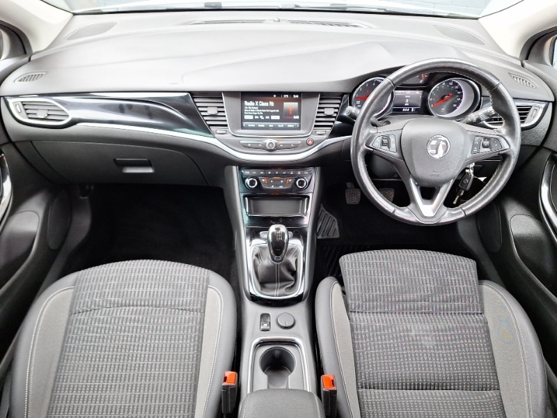 Used Vauxhall Astra 2021 for sale - 77837982: Photo 2