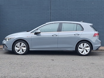 Used Volkswagen Golf 2021 for sale - 78976834: Photo