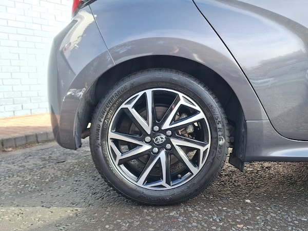 Used Toyota Yaris 2022 for sale - 76325510: Photo 12