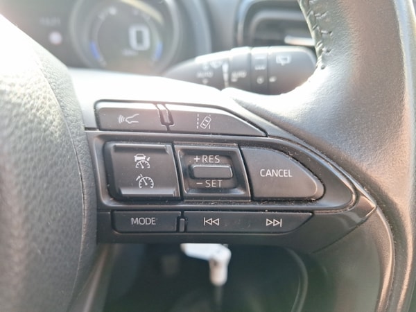 Used Toyota Yaris 2022 for sale - 76325510: Photo 15