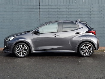 Used Toyota Yaris 2022 for sale - 76325510: Photo 4