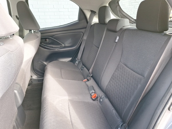 Used Toyota Yaris 2022 for sale - 76325510: Photo 6