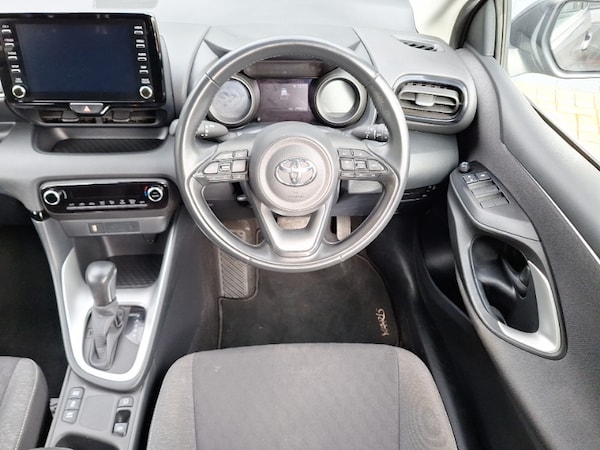 Used Toyota Yaris 2022 for sale - 76325510: Photo 7