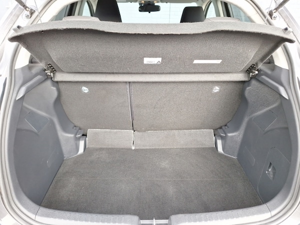 Used Toyota Yaris 2022 for sale - 76325510: Photo 8