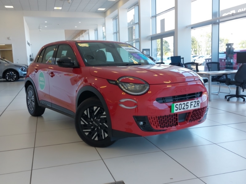 Used Fiat 600 2025 for sale - 76475483: Photo 1