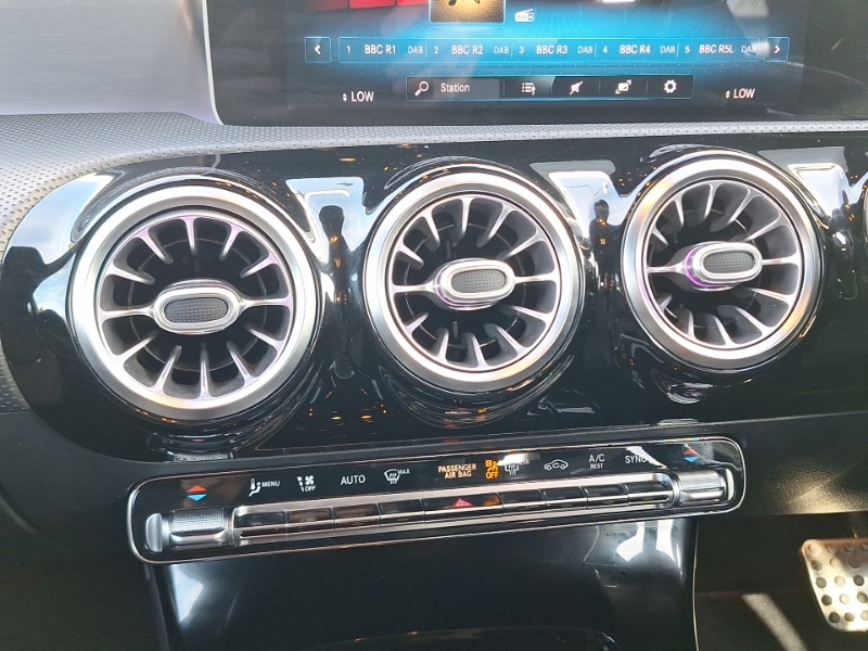 Used Mercedes-Benz A-Class 2020 for sale - 76373159: Photo 11