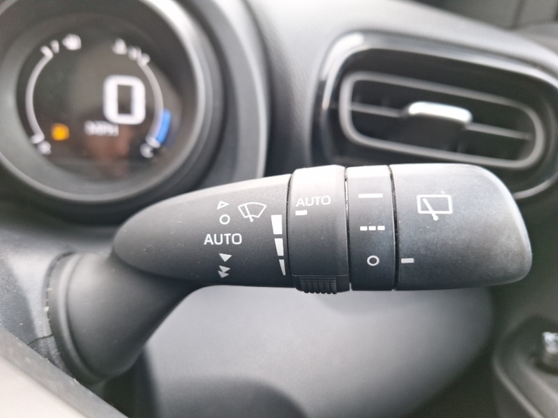 Used Toyota Yaris Cross 2022 for sale - 76683653: Photo 14