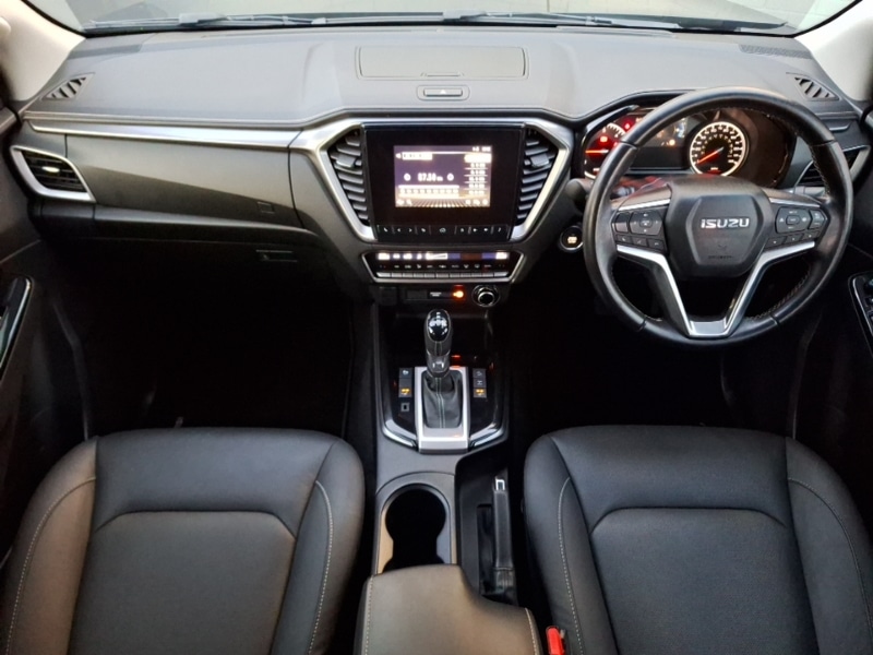 Used Isuzu D-Max 2022 for sale - 76864319: Photo 2