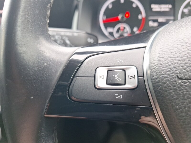 Used Volkswagen Polo 2019 for sale - 77933475: Photo 14