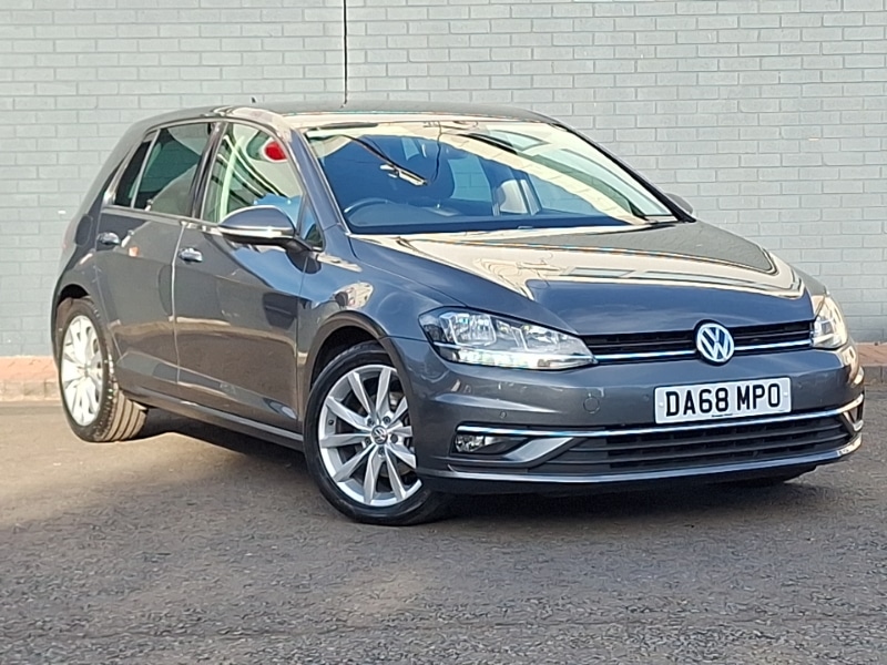 Used Volkswagen Golf 2018 for sale - 76294131: Photo 1