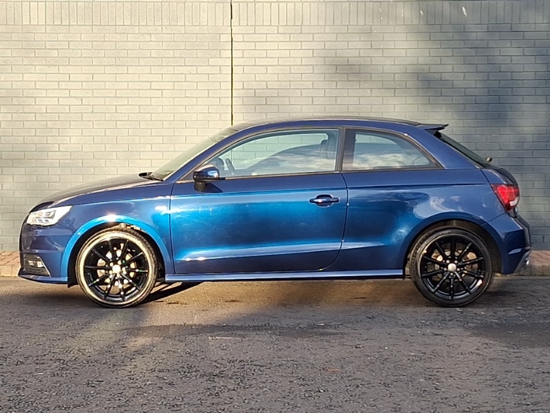 Used Audi A1 2018 for sale - 76537107: Photo 4