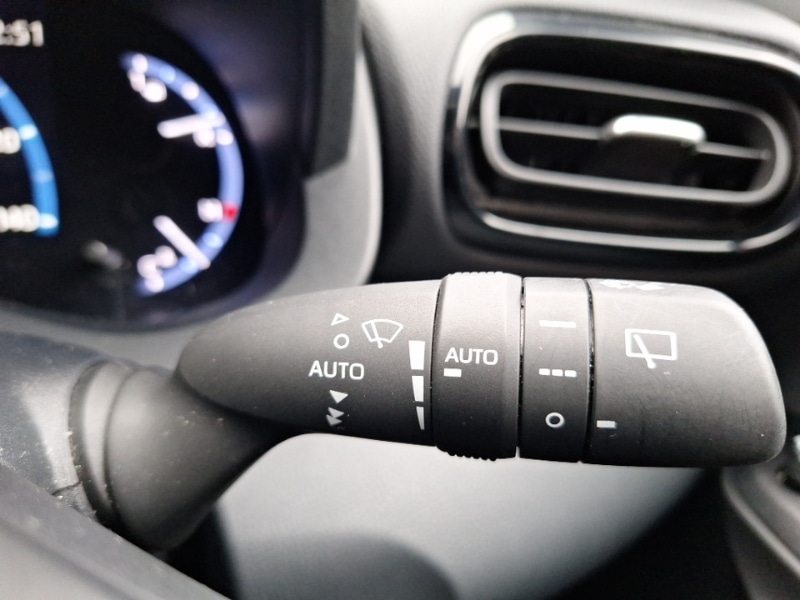 Used Toyota Yaris Cross 2022 for sale - 76815844: Photo 16