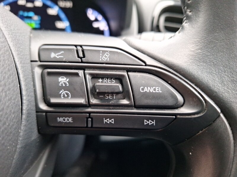 Used Toyota Yaris Cross 2022 for sale - 76815844: Photo 17