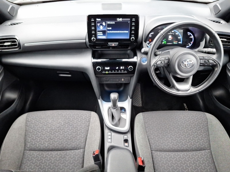 Used Toyota Yaris Cross 2022 for sale - 76815844: Photo 2