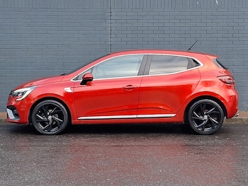 Used Renault Clio 2020 for sale - 76683637: Photo