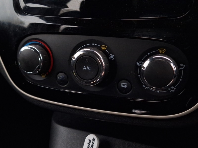 Used Renault Captur 2019 for sale - 76889284: Photo 11