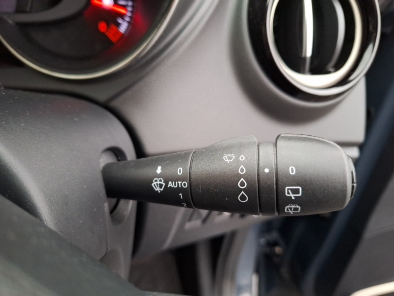 Used Renault Captur 2019 for sale - 76889284: Photo 15