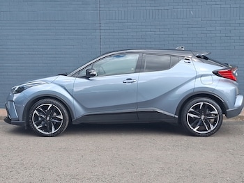 Used Toyota C-HR 2021 for sale - 79573313: Photo