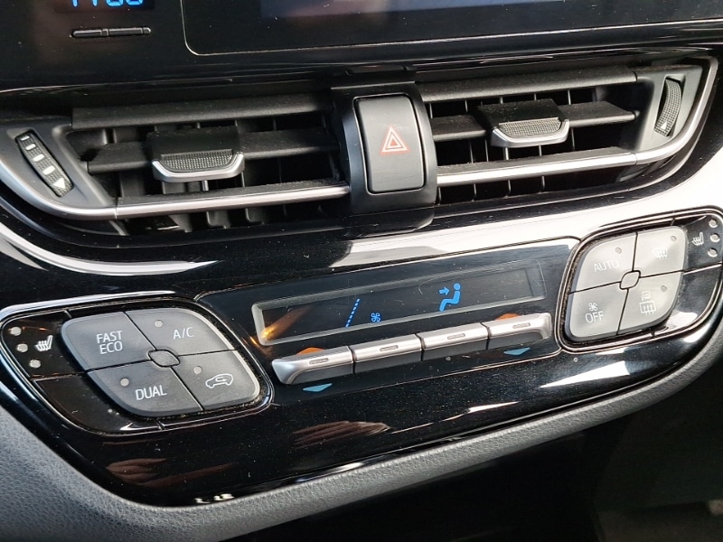 Used Toyota C-HR 2018 for sale - 76455777: Photo 11