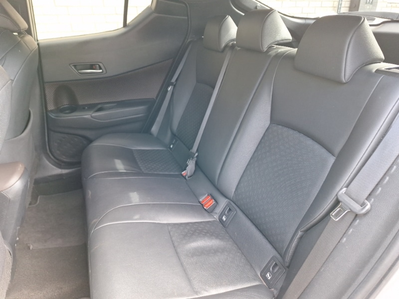 Used Toyota C-HR 2018 for sale - 76455777: Photo 6