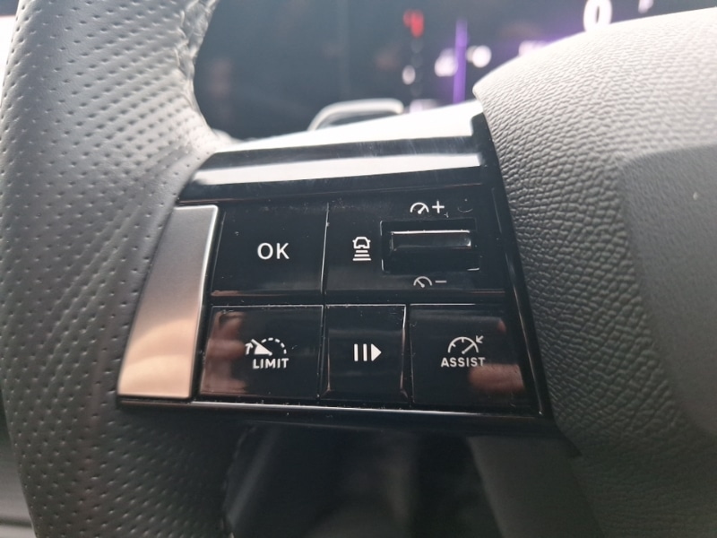 Used Vauxhall Astra 2025 for sale - 76970406: Photo 12