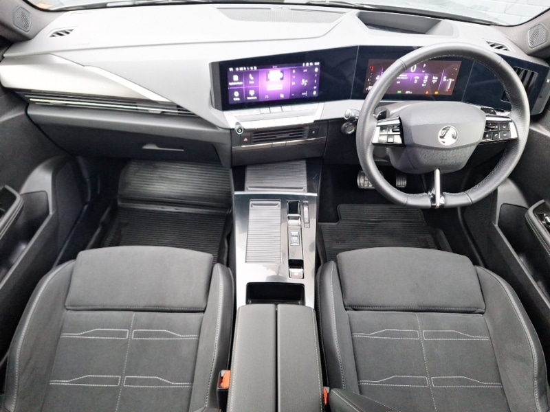 Used Vauxhall Astra 2025 for sale - 76970406: Photo 2