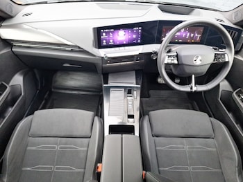 Used Vauxhall Astra 2025 for sale - 76970406: Photo