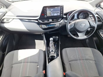 Used Toyota C-HR 2021 for sale - 75176944: Photo