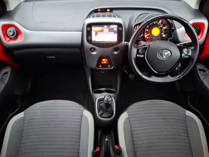 Used Toyota AYGO 2019 for sale - 77635864: Photo 2
