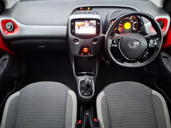 Used Toyota AYGO 2019 for sale - 77635864: Photo