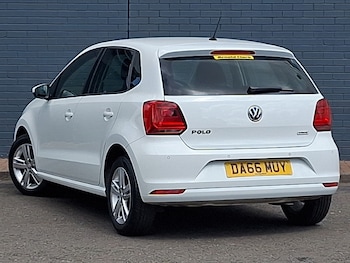 Used Volkswagen Polo 2016 for sale - 79368111: Photo
