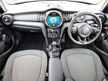 Used MINI Hatch 2020 for sale - 78460432: Photo