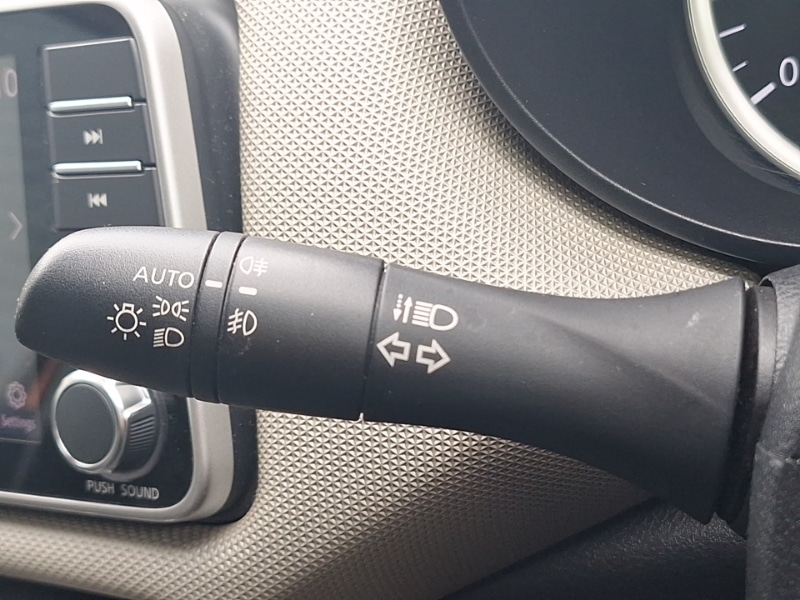 Used Nissan Micra 2019 for sale - 76087488: Photo 15