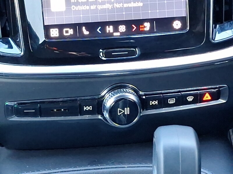 Used Volvo V60 2022 for sale - 76834137: Photo 11