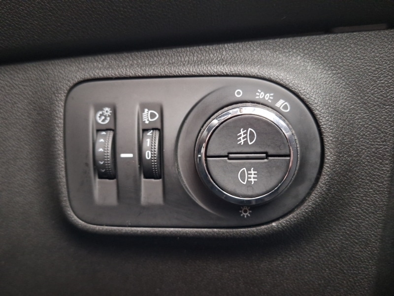 Used Vauxhall Corsa 2018 for sale - 76120866: Photo 14
