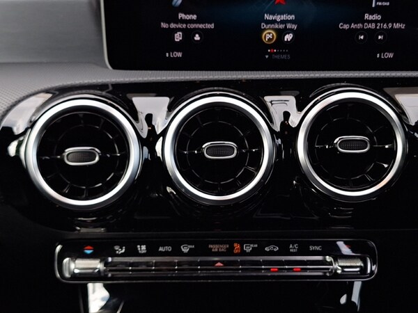 Used Mercedes-Benz CLA 2019 for sale - 76098984: Photo 11
