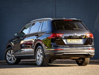 Used Volkswagen Tiguan Allspace 2023 for sale - 79625184: Photo