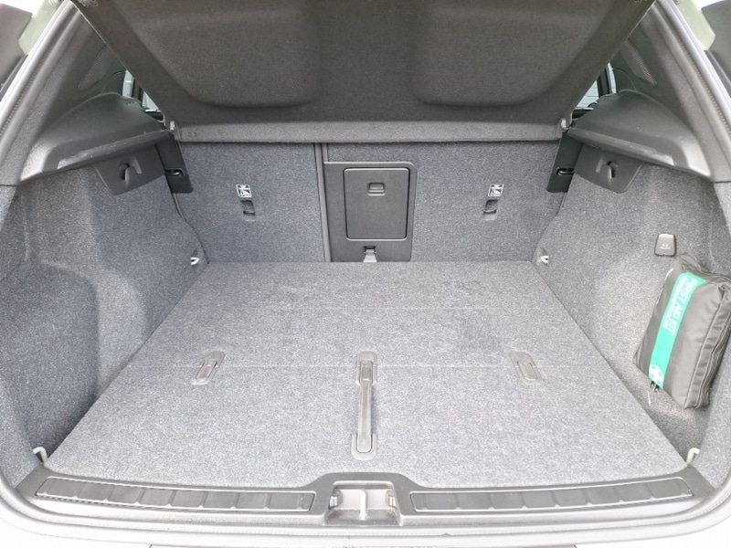 Used Volvo XC40 2024 for sale - 77722180: Photo 8