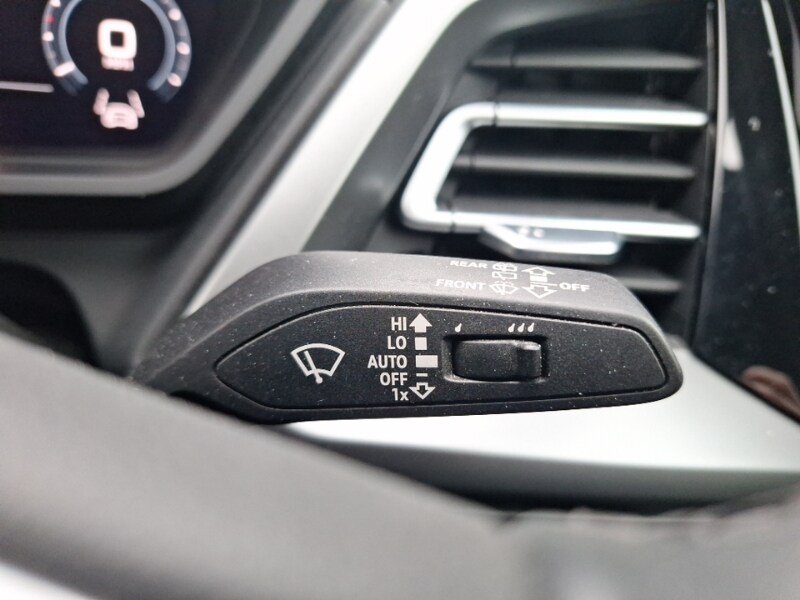 Used Audi Q4 e-tron 2024 for sale - 77105298: Photo 13