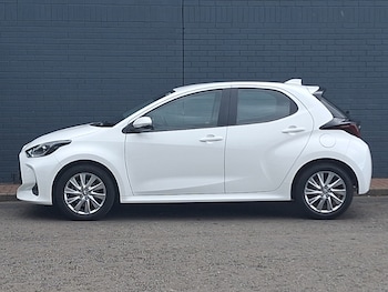 Used Toyota Yaris 2023 for sale - 78916842: Photo