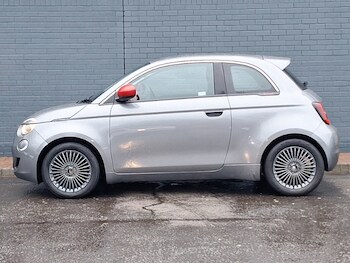 Used Fiat 500 2023 for sale - 77585021: Photo