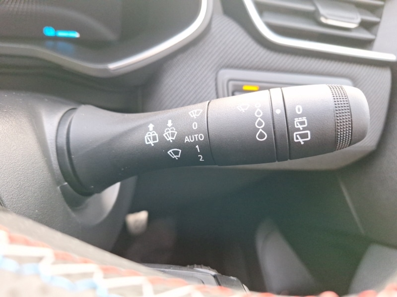 Used Renault Clio 2025 for sale - 77269799: Photo 15