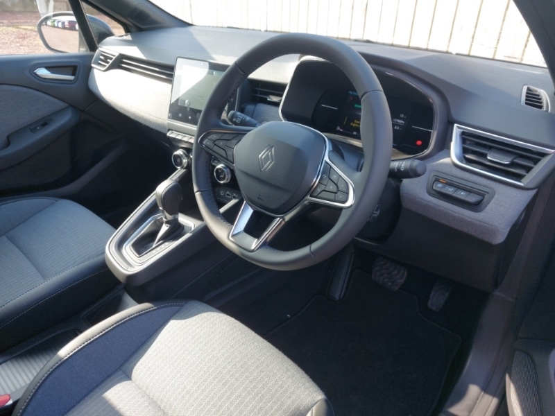 Used Renault Clio 2025 for sale - 78099381: Photo 7