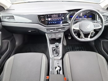 Used Volkswagen Polo 2024 for sale - 78747268: Photo