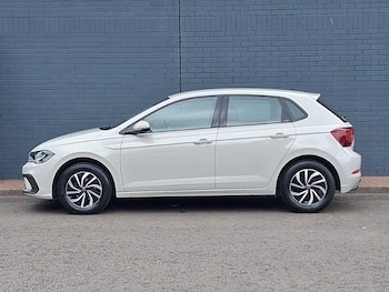 Used Volkswagen Polo 2024 for sale - 78747268: Photo