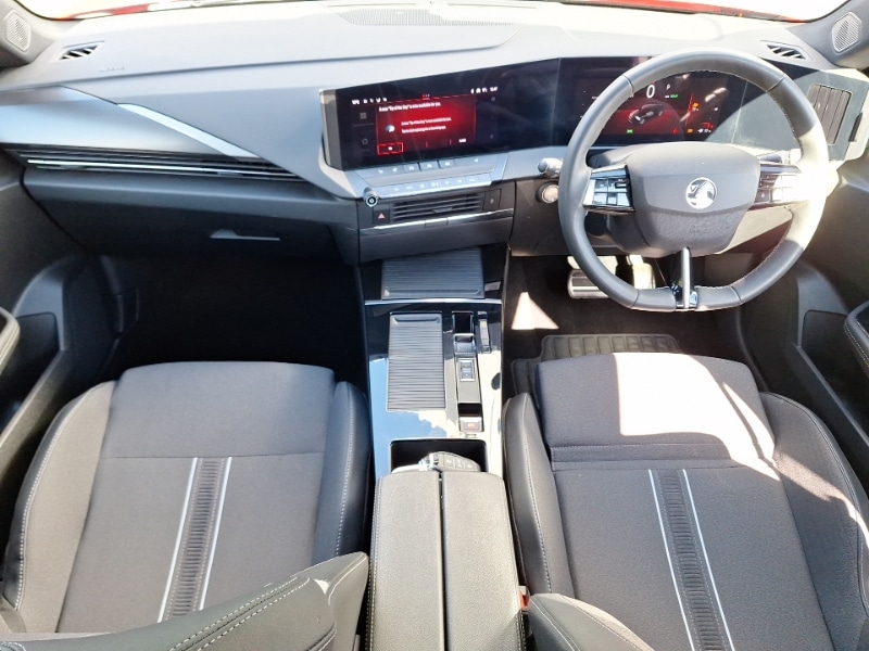 Used Vauxhall Astra 2024 for sale - 76103509: Photo 2